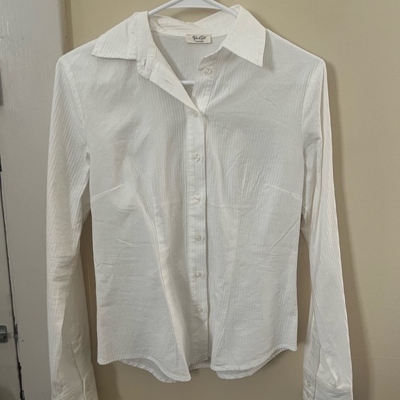 Brandy Melville White Button Up - Picture 3 of 3
